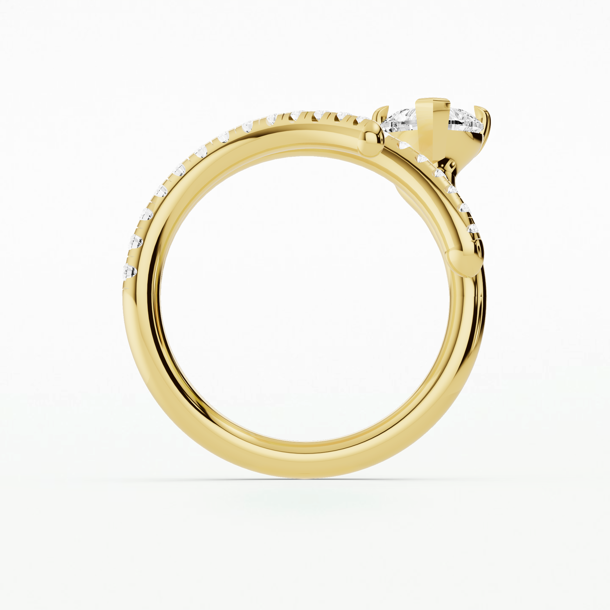 Clawed Heart Fashion Ring 
-Heart